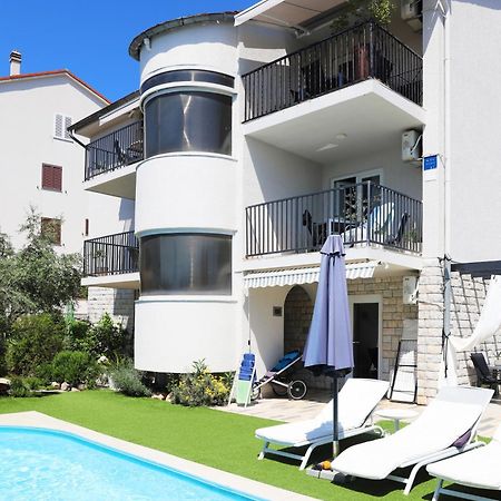 Apartments Skandi1 Malinska Exterior foto