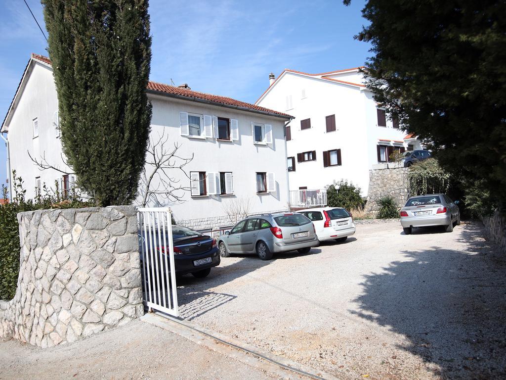 Apartments Skandi1 Malinska Exterior foto